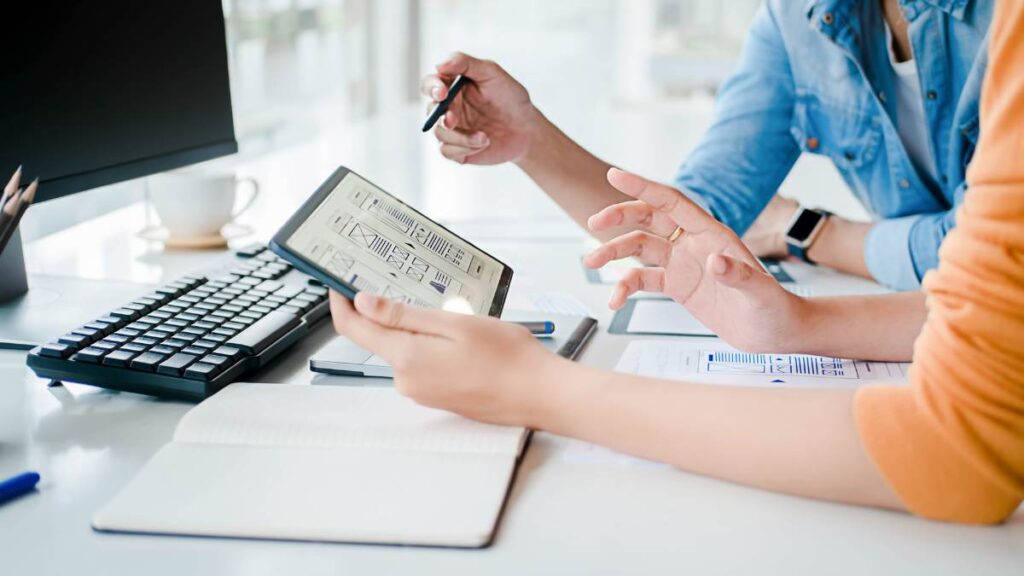 Lenguaje de marketer: cómo hablar como un profesional sin años de experiencia